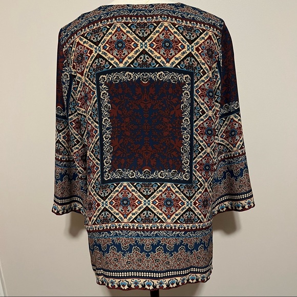 Violet & Claire long sleeve top - Picture 2 of 16